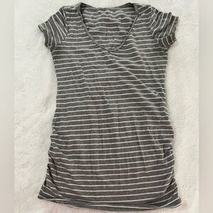 🔥Size XS motherhood maternity shirt!